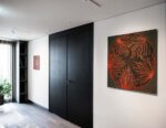 Fleur Noir 50x50 cm 2016 (links) Roseta Negra 97×97 cm 2012 (rechts)